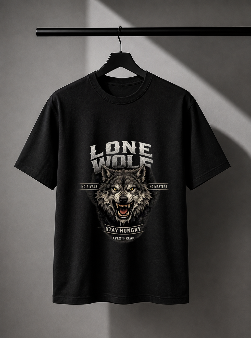 LONE WOLF GRAPHIC T-SHIRT